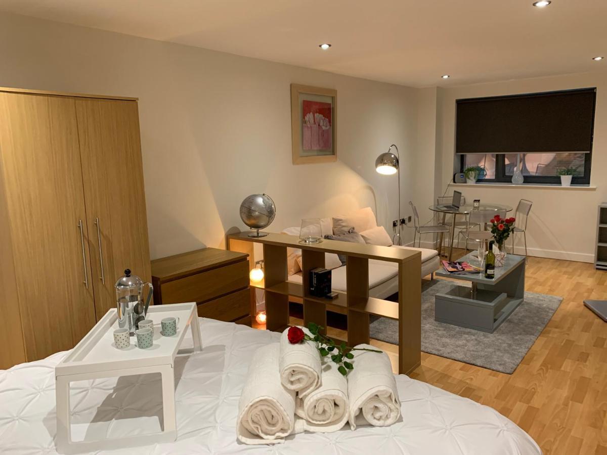 שפילד Modern, City Centre, Studio Apartment With Free Wifi, Gym Access, Netflix - West One מראה חיצוני תמונה